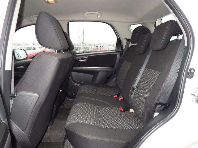 Suzuki SX4 Crossover 2009 photo 6